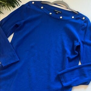 Cable & Gauge Blue  Women's Sweater with Button Accents size medium